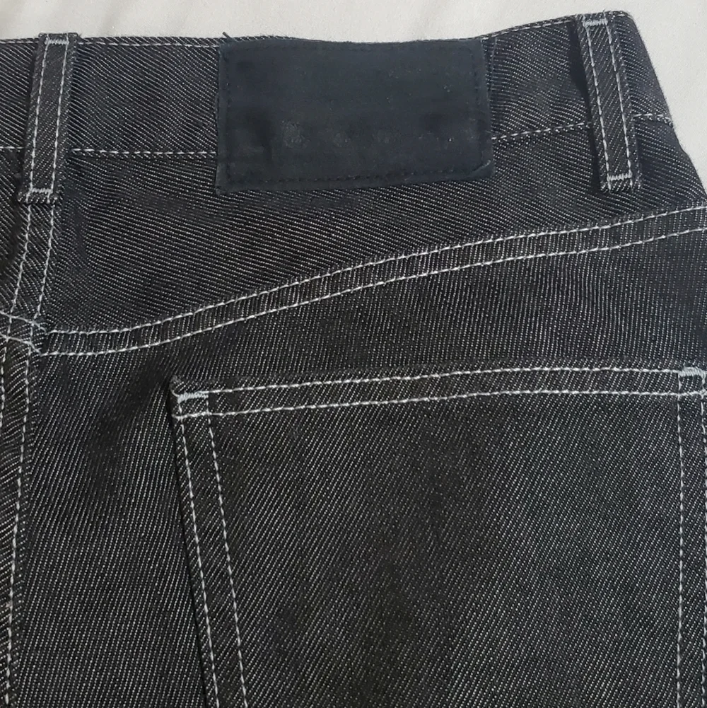 Karl Lagerfeld Dark Gray Straight Jeans. Sz 8 - Picture 3 of 7